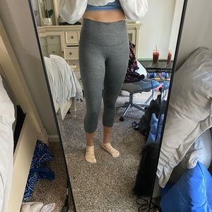 Grey spotted lululemon leggings size 10 perfect